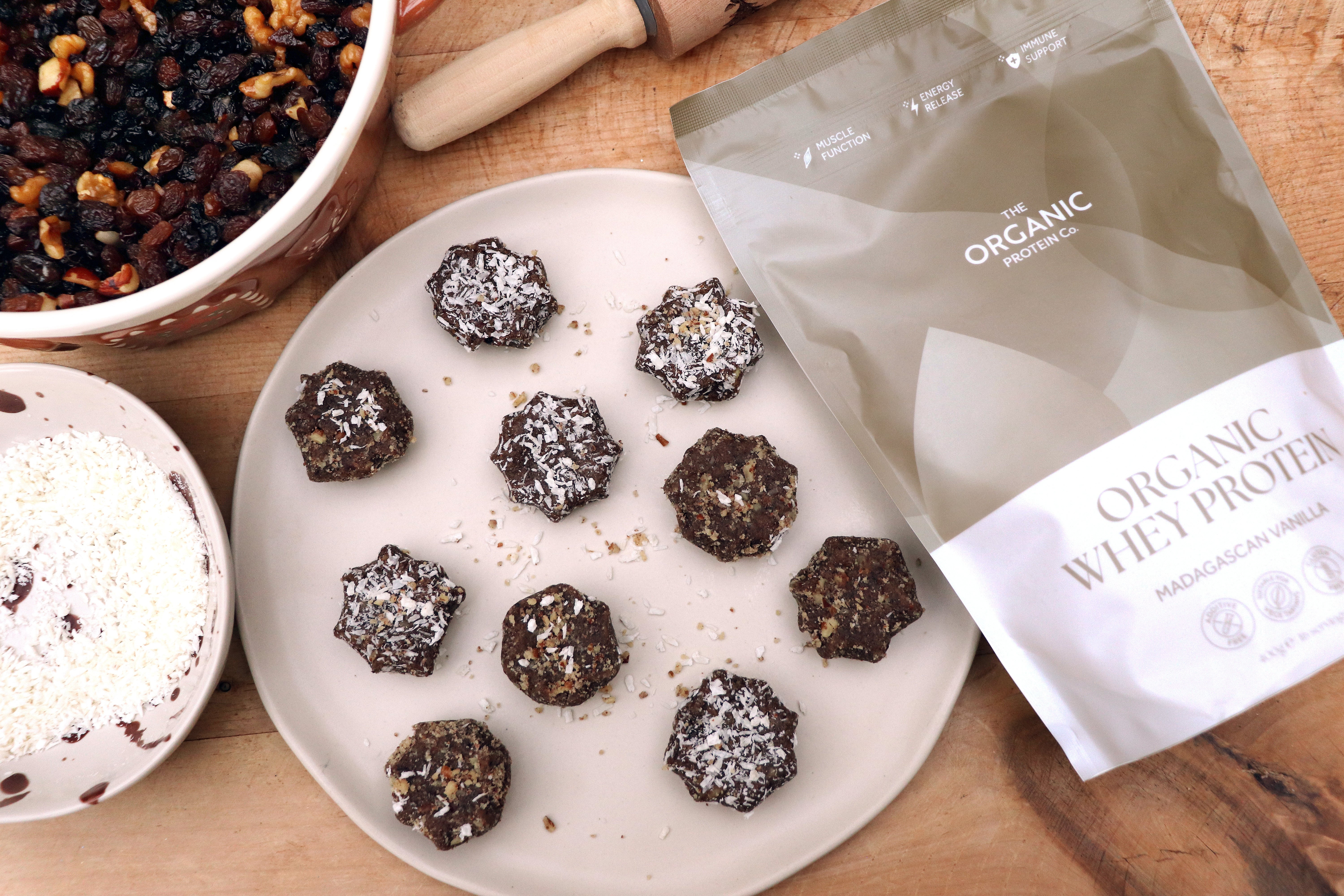 Mince Pie Protein Bites
